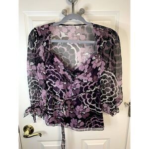 Elie Tahari Silk Purple Floral Wrap Top Size Small Petite